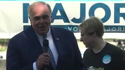 CLEAN : Gabby Gifford calls for end to gun violence at DNC News Clip