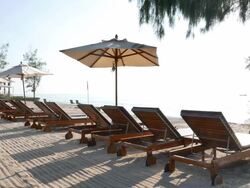 HD Chair beach and pool Stock Footage