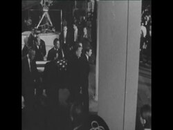 SYND 10 6 68 BURIAL OF SENATOR ROBERT F. KENNEDY IN WASHINGTON News Clip