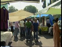 Muslims reacting to Pope's comments after Friday prayers News Clip