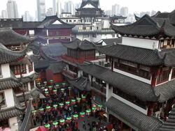 Shopping area with traditional chinese buildings decorated for Chinese New Year, Yuyuan Garden, Shanghai, China, Asia Stock Footage