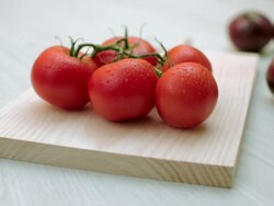 Fresh tomatoes Stock Footage