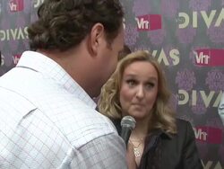 2009 VH1 Divas - Red Carpet Stock Footage