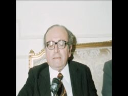 SYND 17 4 75 PHALANGIST AND PALESTINIAN LEADERS WITH LEBANESE PRIME MINISTER STATEMENT News Clip