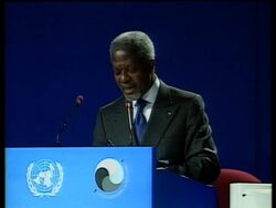 Highlights of summit start + protest+ photo op News Clip