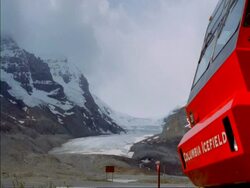 WA Columbia icefield centre, Banff national park, Alberta, Canada Stock Footage