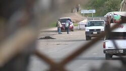 CLEAN : Mexican teachers union temporarily lifts blockade in Nochixtlan News Clip