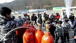 CLEAN : FILE: S. Korea says to restart border propaganda against North News Clip