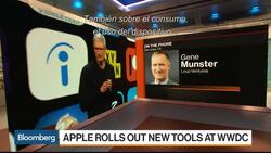 Apple critica a Facebook, declara Munster News Clip