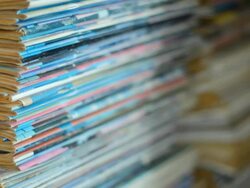 paning down : book heap edge Stock Footage