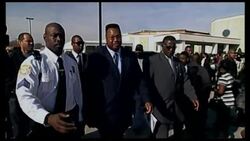 Mourners attend funeral for boxing great News Clip
