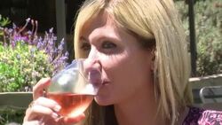 Sales of rose wine boom  News Clip