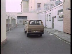 GERMANY: FRANKFURT: BRITISH POLICE INTERVIEW NICK LEESON News Clip