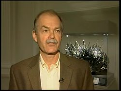 World's biggest stibnite crystal goes on display News Clip