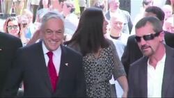 VOICED : Griffith y Banderas se divorcian News Clip