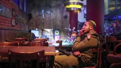 CLEAN : Israel basketball fans show support for Cleveland coach Blatt News Clip