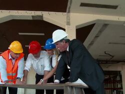 CRANE: Construction professionals Stock Footage