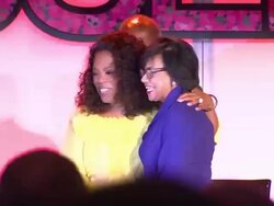Sidney Poitier and Oprah Winfrey at the 7th Annual ESSENCE Black Women In Hollywood Luncheon Stock Footage