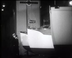 New York Motor Boat attractions. News Clip