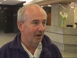 British tourists caught up in quake return to Chengdu News Clip