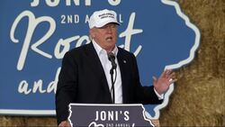 Trump reaches out to African-American voters  News Clip