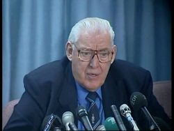 N. IRELAND: PROTESTANT LEADER IAN PAISLEY PRESS CONFERENCE Instructional Video