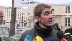 CLEAN : French mayor ends News Clip