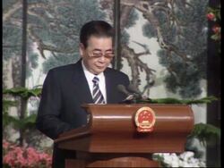 CHINA: BEIJING: PREMIER LI PENG PRESS CONFERENCE News Clip