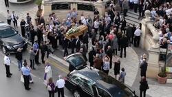 Hundreds attend funeral of slain Maltese journalist Instructional Video