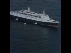 SYND 6-4-74 AERIAL VIEWS OF THE QE 2 News Clip