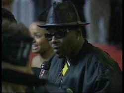 Celebrities gather for awards show, reaction to Michael Jackson news News Clip