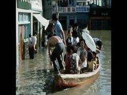 SYND 22-8-72 SCENES IN SEOUL AFTER FLOODS News Clip