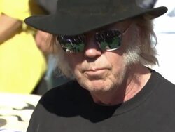 Neil Young speaking out against Keystone XL News Clip