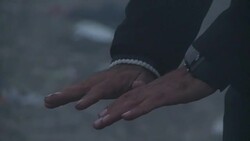 CLEAN : Migrants wait opening of Serbo Croatian border News Clip