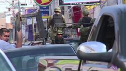 VOICED : Ejercito mexicano avanza en territorio de News Clip