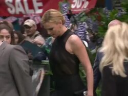 Snow White & The Huntsman Premiere News Clip
