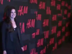 Lana Del Rey at H&M Hosts Private Concert With Lana Del Rey Stock Footage