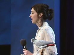 Einstein the Parrot: A talking, squawking parrot Instructional Video