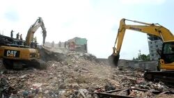 CLEAN : Bangladesh factories reopen News Clip