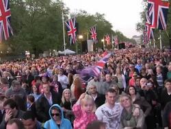 ATMOSPHERE: BBC Concert Diamond Jubilee at Buckingham Palace on June 04, 2012 in London, England (Footage by WireImage Video/Getty Images) Stock Footage