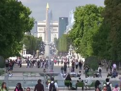 WS People walking in park / Paris, Ile-de-France, France    Stock Footage