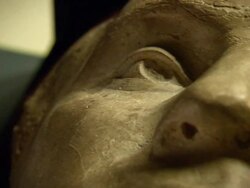 Death mask of George Washington on display in a museum Stock Footage