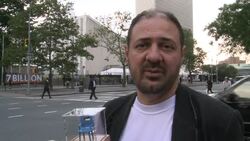 CLEAN: Palestinian symbolic 'member seat' arrives at UN News Clip