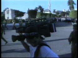 Cuba - Castro joins homage to communist stalwart News Clip