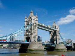 Tower Bridge, London, England in summer with time-lapse Stock Footage