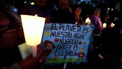 VOICED : Inicia la cumbre del clima en Peru News Clip