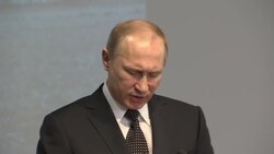 Putin marks Holocaust day at Jewish centre News Clip