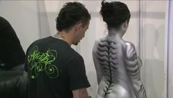 ARTISTS GATHER IN BOGOTA FOR BODY PAINT FESTIVAL Instructional Video