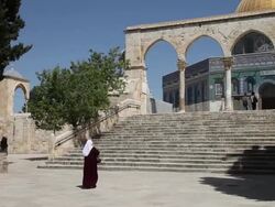 Jerusalem, Tempel Mount (Har Habayit), Al-Aqsa Mosque with the Dome  of the Rock Stock Footage