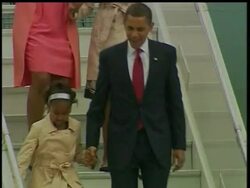 The entire Obama family has now arrived in Moscow for the President's summit with Russian President Dmitry Medvedev.  The two-day summit is the first of its kind since the early part of the George W. Bush presidency Instructional Video